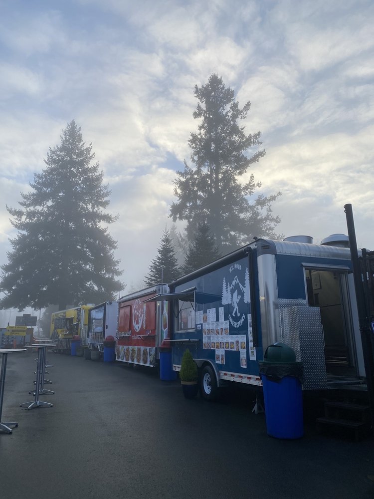 Sandlandia Food Cart Pod