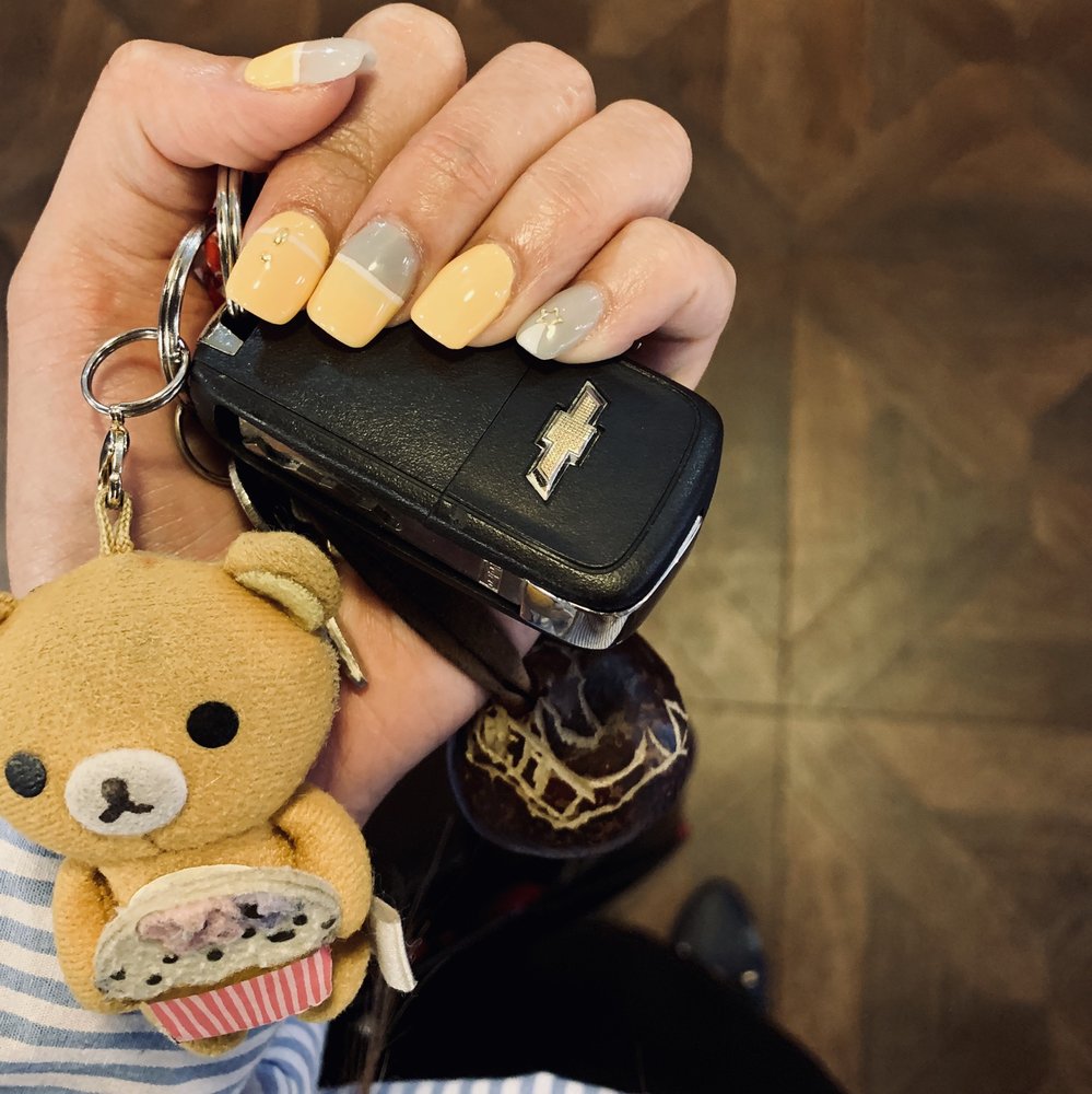 Yo Nail Studio