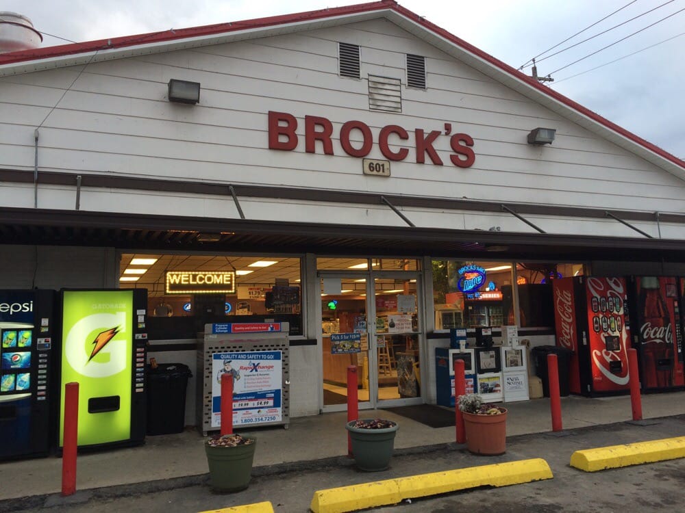 Brock’s Open Air Market Grocery 601 E Broadway, Newport, TN