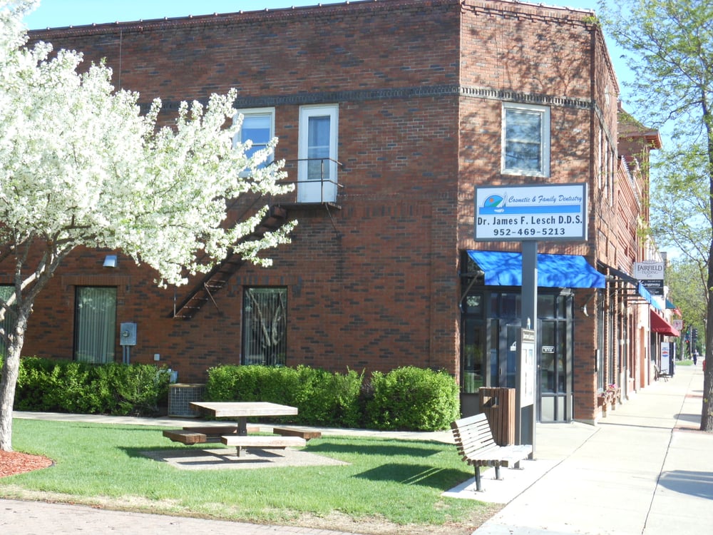 image of business James F Lesch, DDS, PA