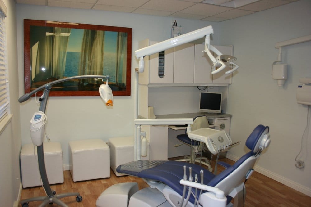 image of business Alex Frade, DDS