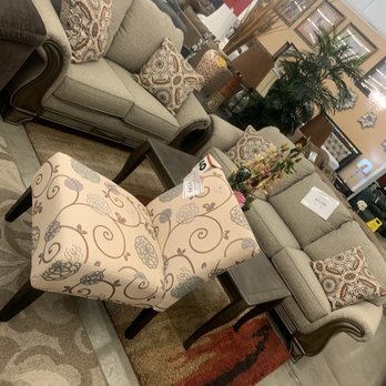 Home Styles Furniture 63 Photos 10 Reviews S Photo Of Home Styles Furniture Stockton Ca United States Mother S Day Present