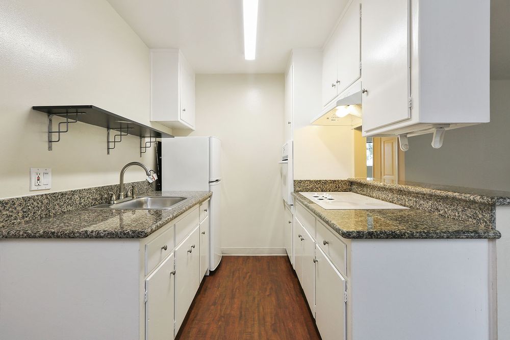 Central & Grand Apartments