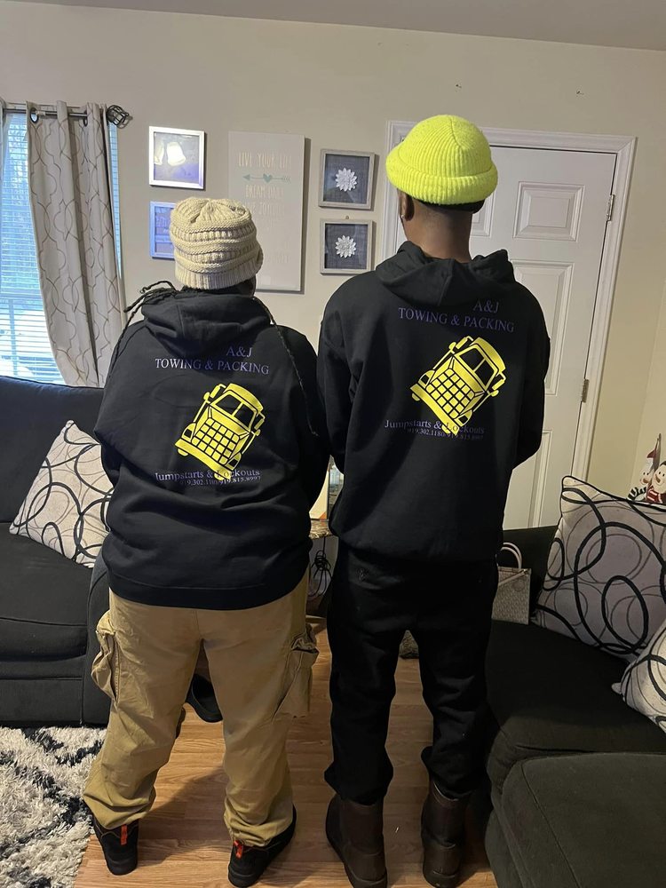 A&J Towing And Packing