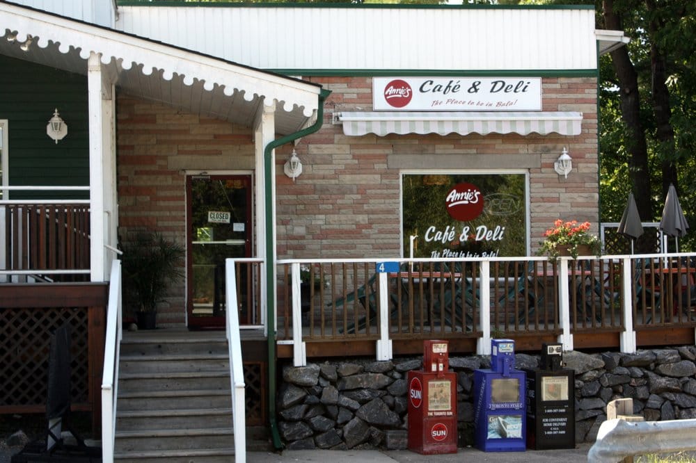 Annie's Cafe
