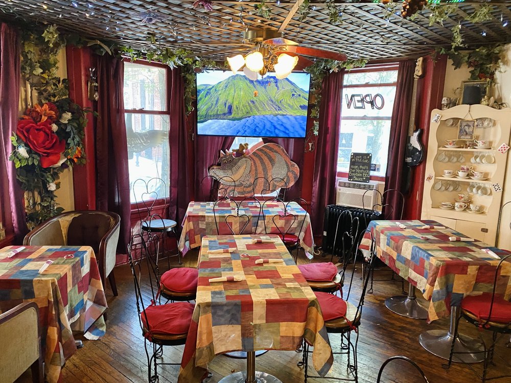 The Mad Hatter Winery & Smoke House