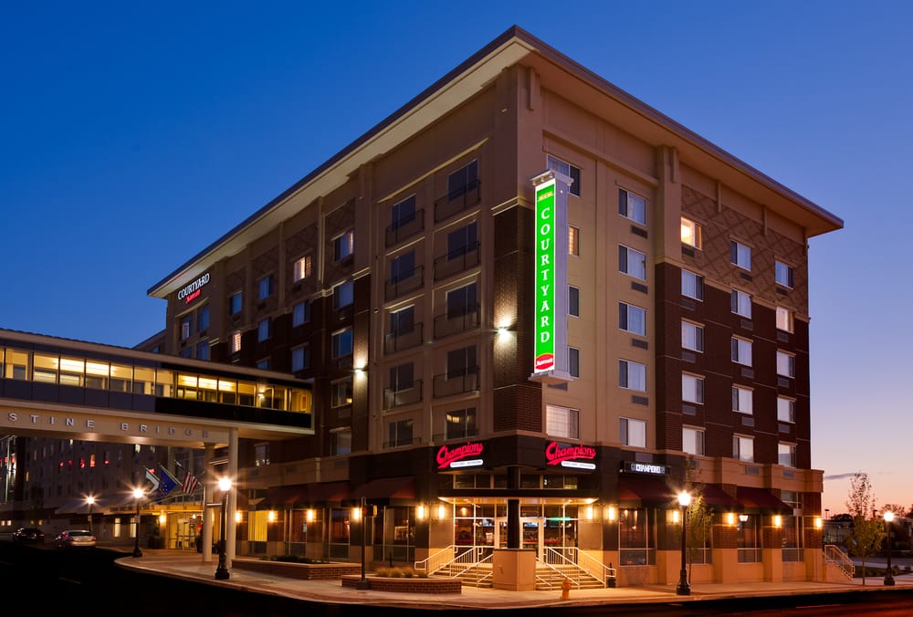 Courtyard Fort Wayne Downtown at Grand Wayne Convention Center 32