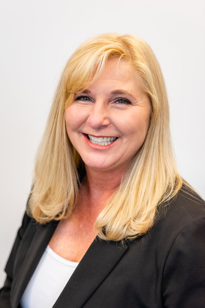 Loretta Campbell - Coldwell Banker, Camp Hill