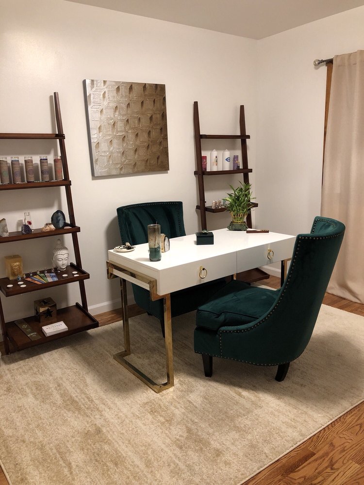 Connecticut Avenue Psychic