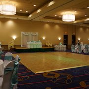 Regency Inn Suites Closed Hotels 14626 Dalewood St Baldwin Courtyard By Marriott