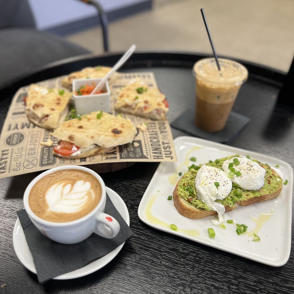 Caffé Caffé
