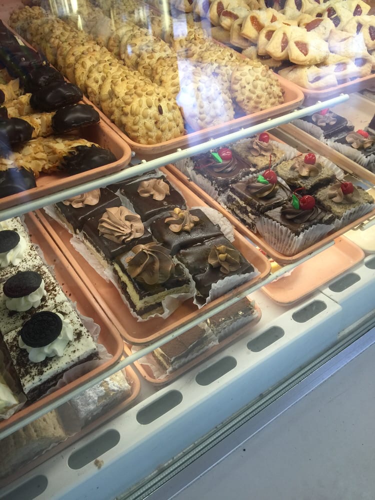 Chaves Bakery 10 Photos Bakeries 1365 State St, Bridgeport, CT Phone Number Yelp