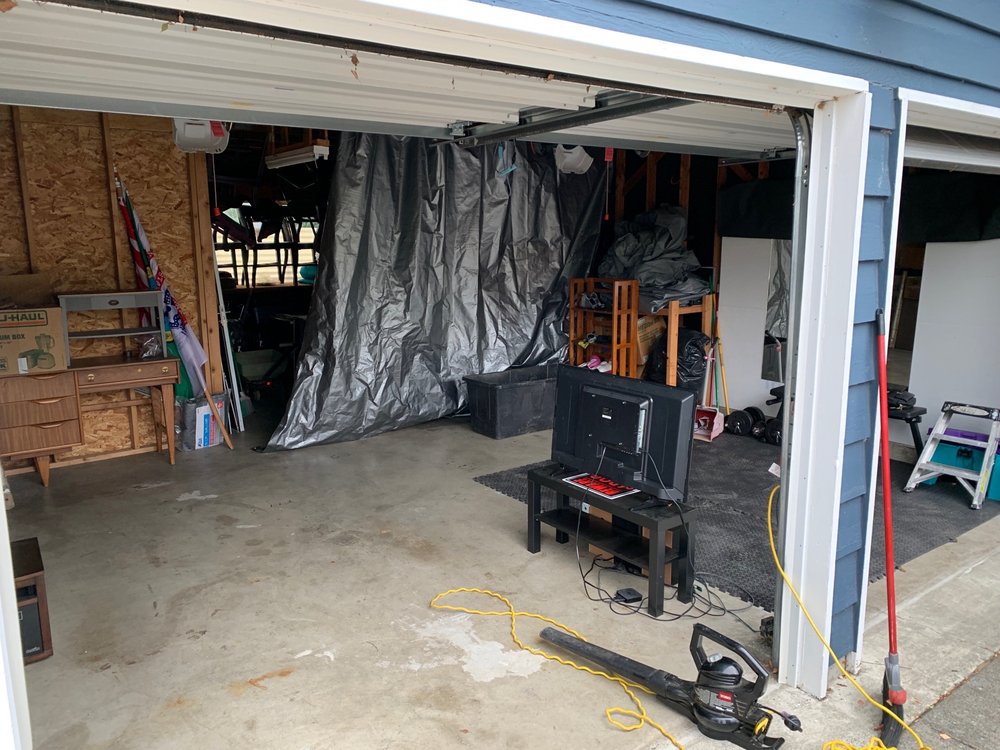 Mudbugs At The Bayou Trucking