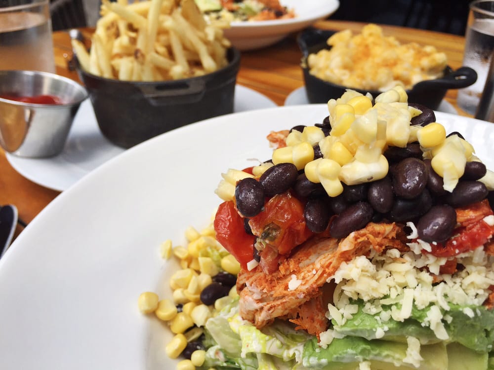 Corner 390 Photos & 427 Reviews American (Traditional) 110 E