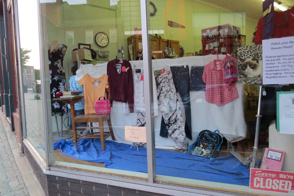 Kit ‘N Kaboodle Thrift Thrift Stores 16 Tremont St, Claremont, NH