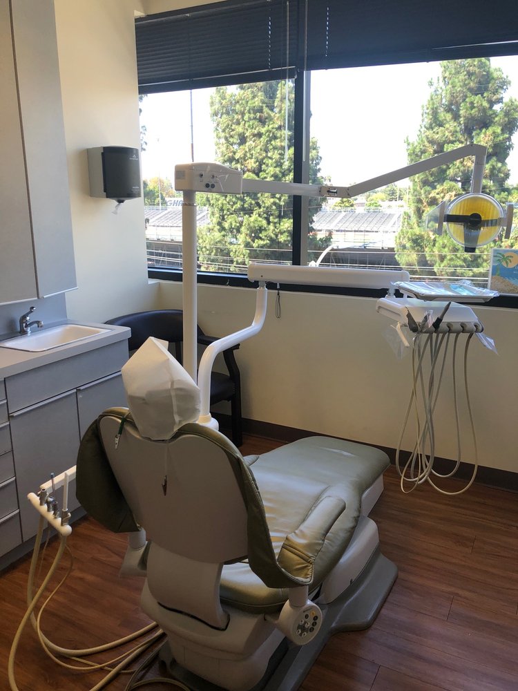 image of business Balboa Victory Dental Office