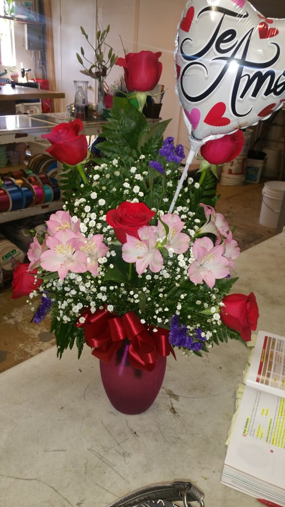 Expressions of Love Flowers & Gifts 27 Photos Florists 4717