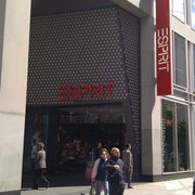 Esprit - 25 Fotos & 30 Beiträge - Mode - Zeil 121, Innenstadt ... Esprit - 25 Fotos & 30 Beiträge - Mode - Zeil 121, Innenstadt ...