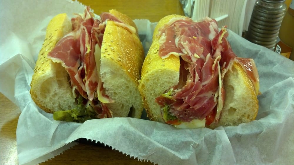Centrella's Deli