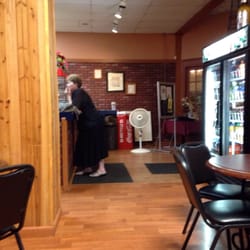 Albella Restaurant 50 Photos 26 Reviews Pizza Jefferson Photo Of Albella Restaurant Monticello Ny United States Entrance And Counter