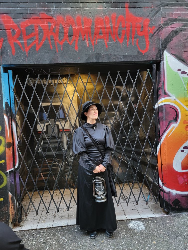 Ghostly Vancouver Tours