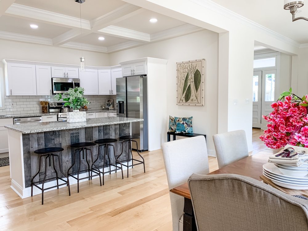 Pat's World Staging & Re-Design