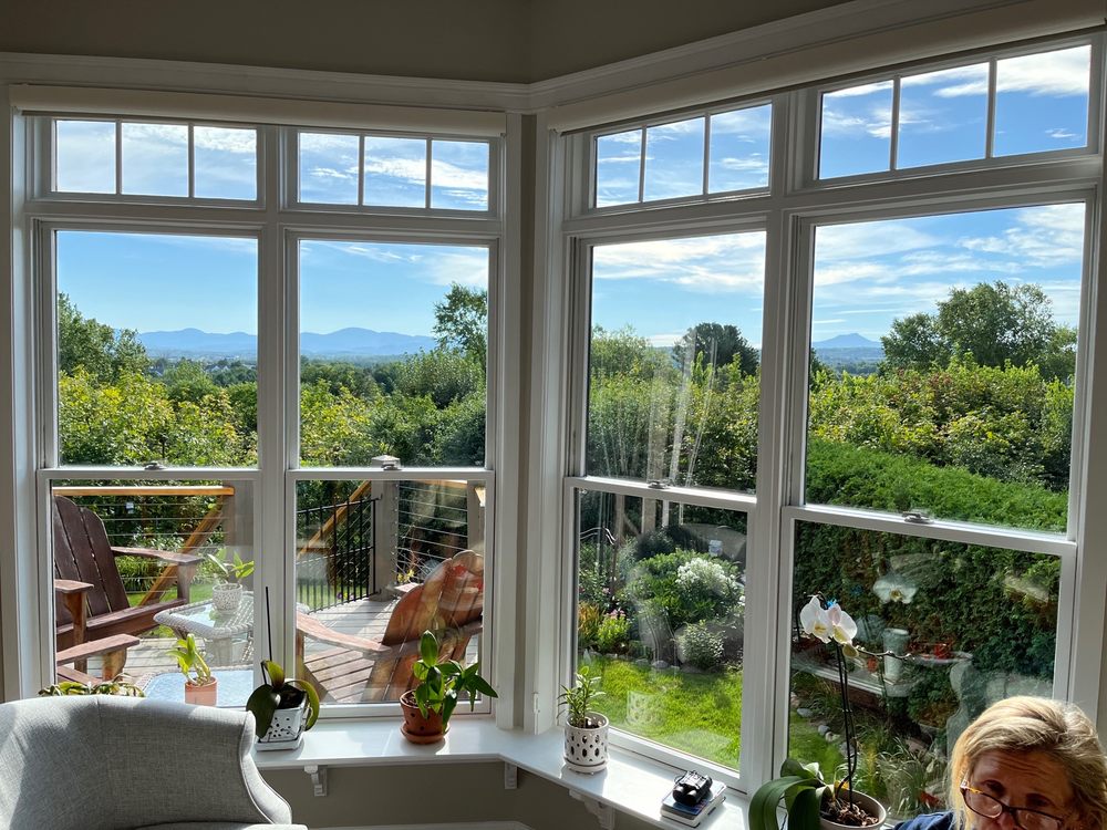 Inside & Out Window Washing