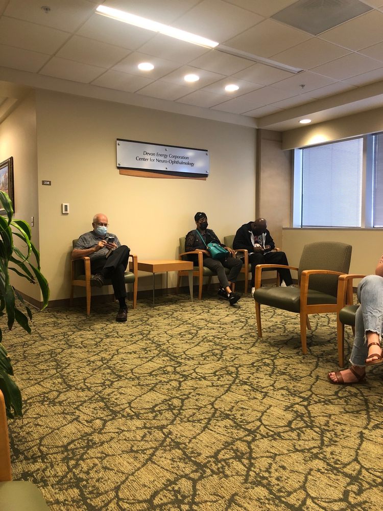 Dean McGee Eye Institute - Oklahoma Health Center
