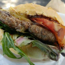 Beach Hut Coffee Tea S 12 Pacific St Newcastle New South Photo Of Beach Hut Newcastle New South Wales Australia Hawaiian Wave Rider Burger
