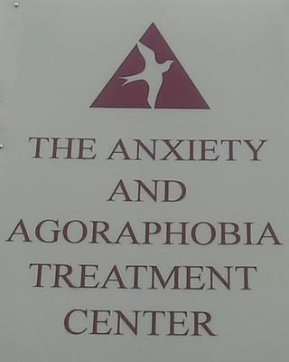 Anxiety & Agoraphobia Treatment Center - Psychologists ...
