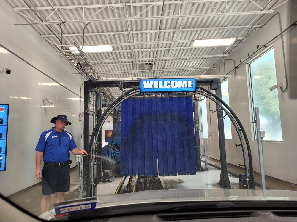 BlueWave Express Car Wash