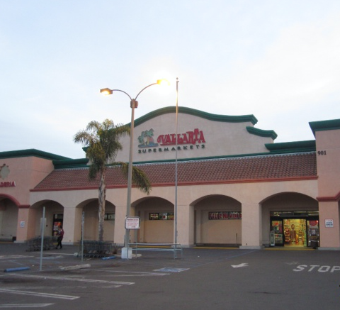 Vallarta Supermarkets
