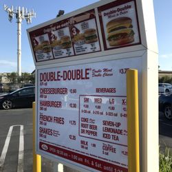 In N Out Burger 396 Photos 428 Reviews Burgers 18062 Beach Photo Of In N Out Burger Huntington Beach Ca United States