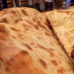 Aloo Naan, loved this with the chicken tikka masala (Stuffed with mashed potatoes) $2.99