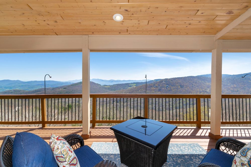 Superlative Realty Services