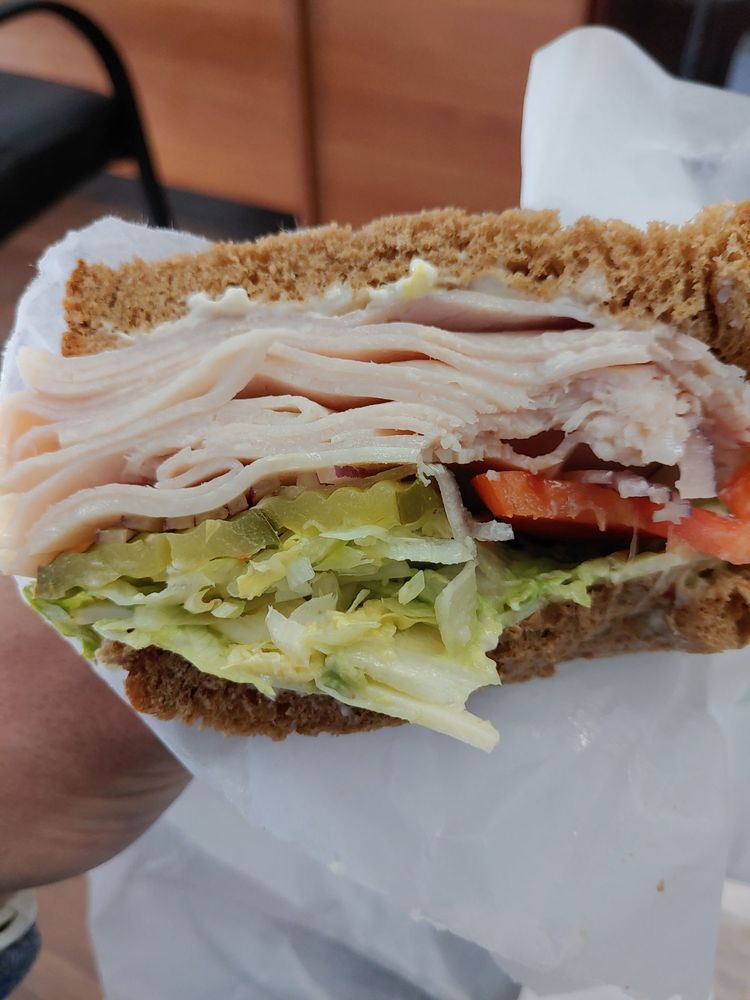 Qwik-Korner Deli-Grocery