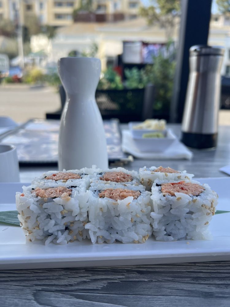 Sushiya On Sunset