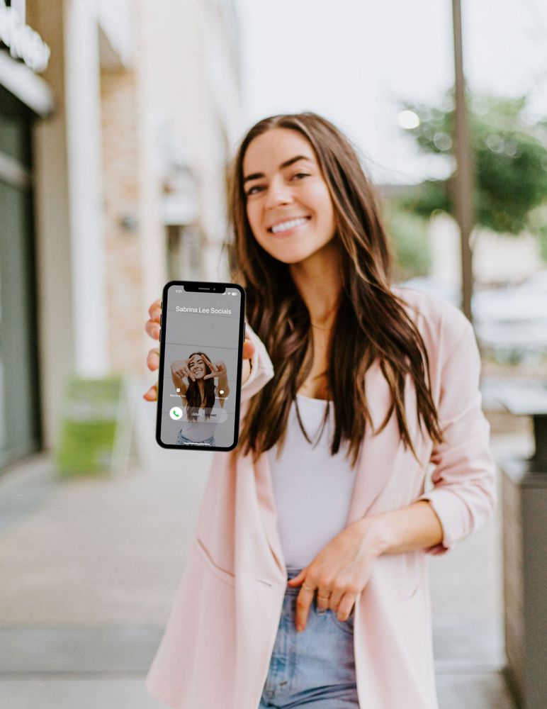 Sabrina Lee Socials