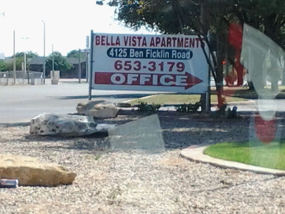Bella Vista Apartments