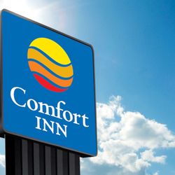 Comfort Inn Suites Hotels 2100 Swan Lake Blvd Independence Photo Of Comfort Inn Suites Independence Ia United States