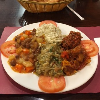 Beyti Turkish Kebab Order Food Online 143 Photos 153 Reviews Photo Of Beyti Turkish Kebab Brooklyn Ny United States Mixed Etizer Plate