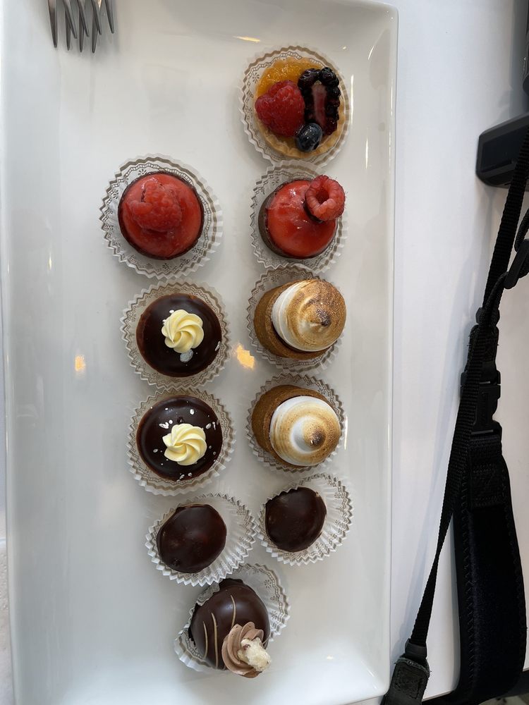 Gateaux