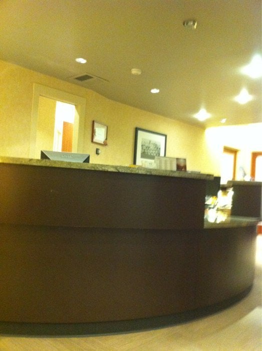 image of business John Kis, DDS