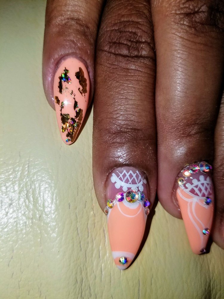 Emily's Nails & Spa