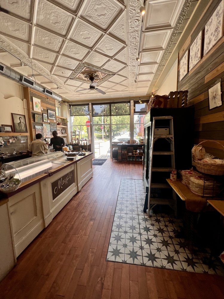 Mayfly Market and Deli