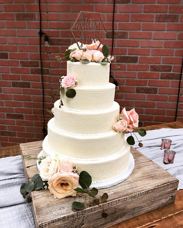 Love Bird Cakes