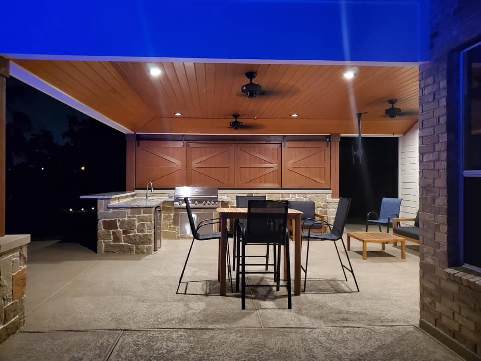Island Life Pools & Patios