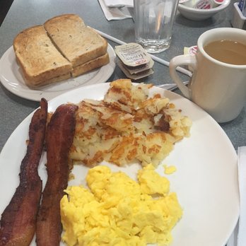Whistle stop restaurant birmingham mi