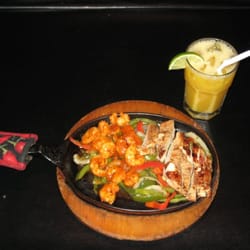 The Best 10 Mexican Restaurants Near Toluca S Restaurant In Waukegan Tamales