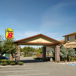 Super 8 Kennewick 16 Reviews Hotels 626 North Columbia Photo Of Super 8 Kennewick Wa United States